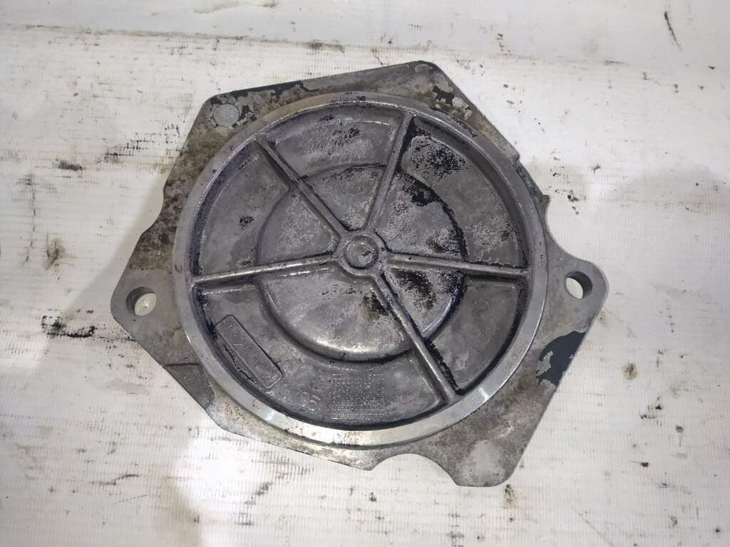 крышка распредвала DT1211 б/у